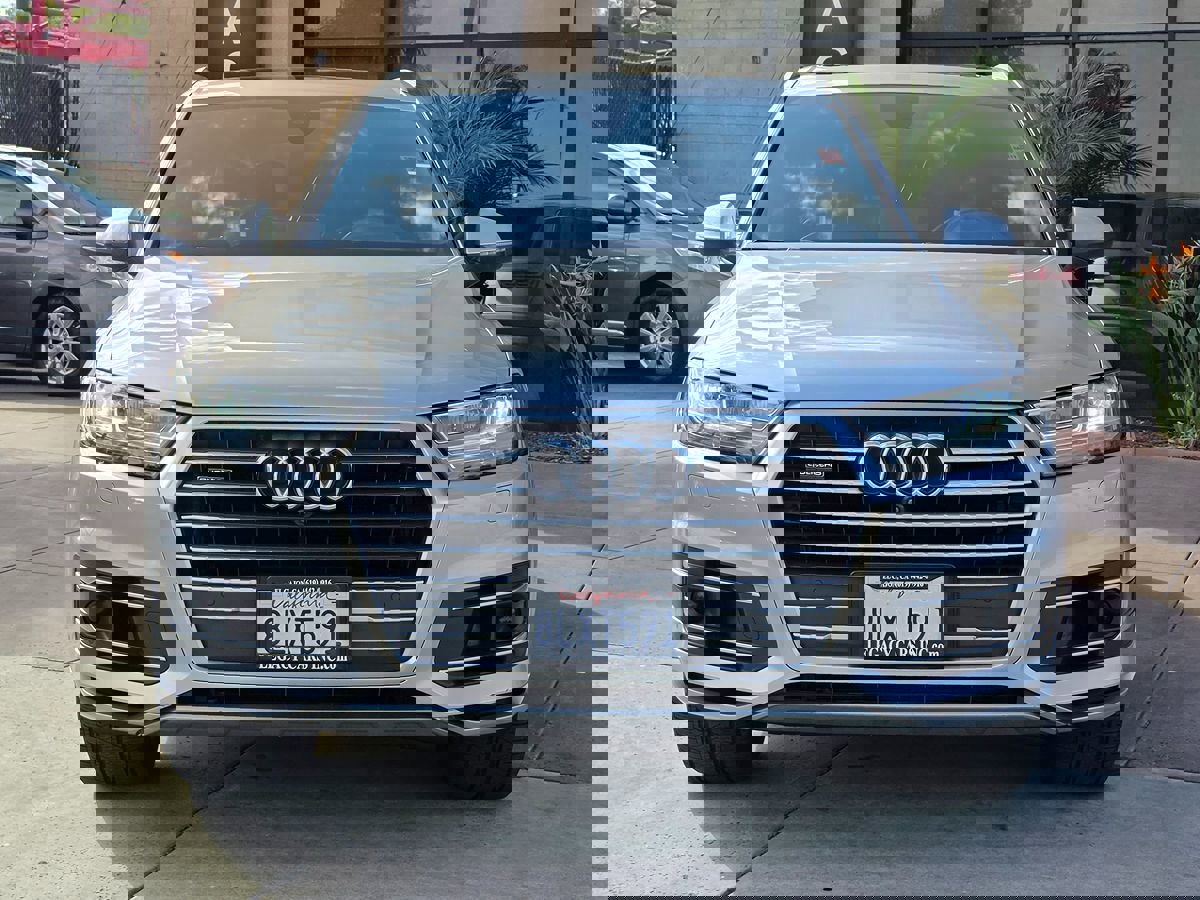 Used 2019 Audi Q7 3.0T Prestige w/ Prestige Package image 6