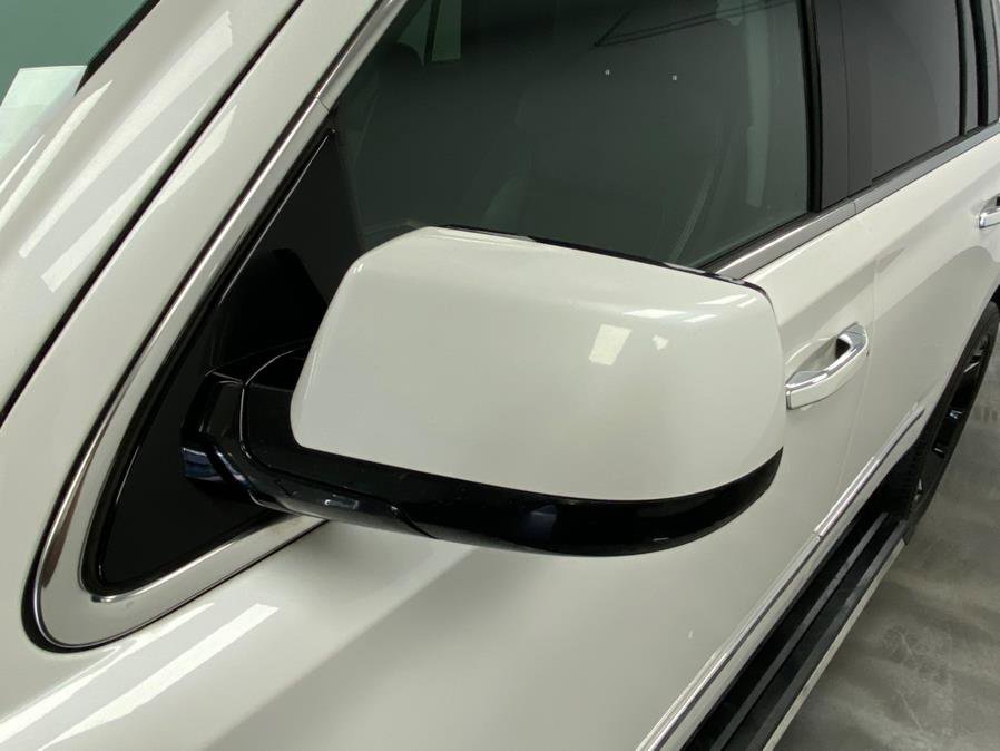 Used 2017 GMC Yukon Denali w/ Open Road Package image 12