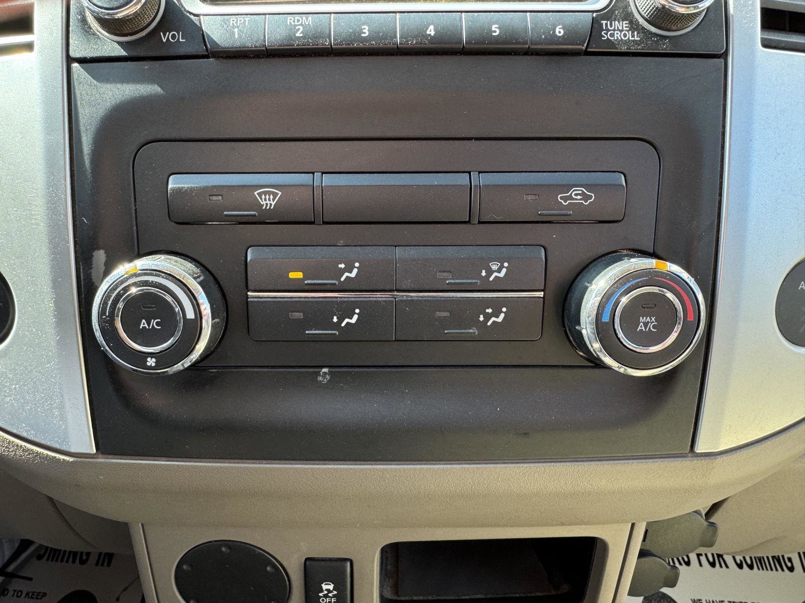 Used 2016 Nissan Frontier SV image 16