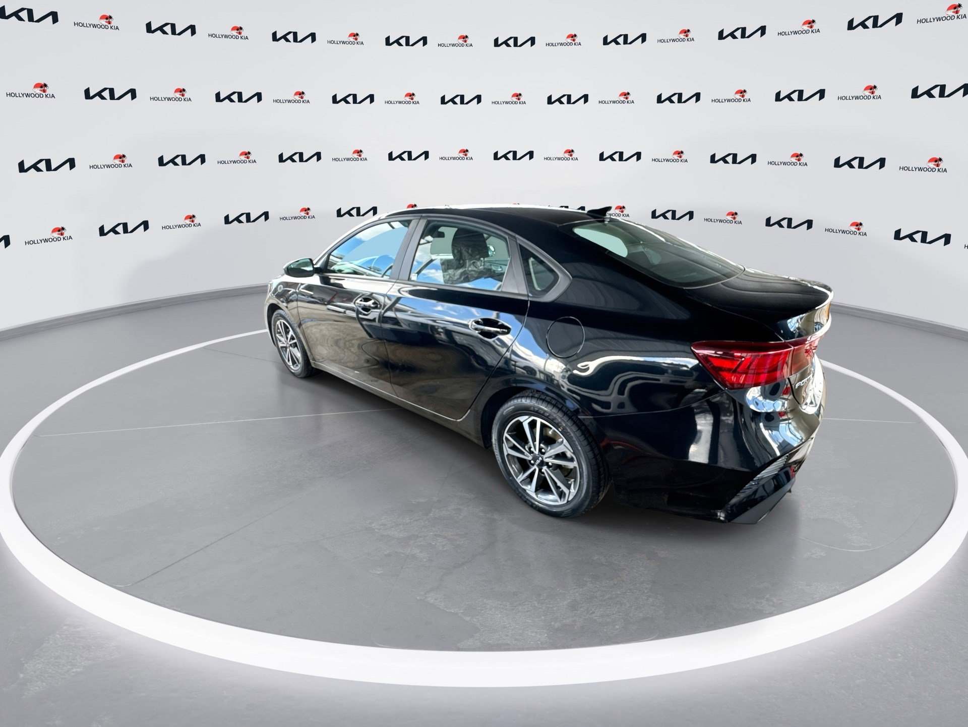 Certified 2023 Kia Forte LXS image 6