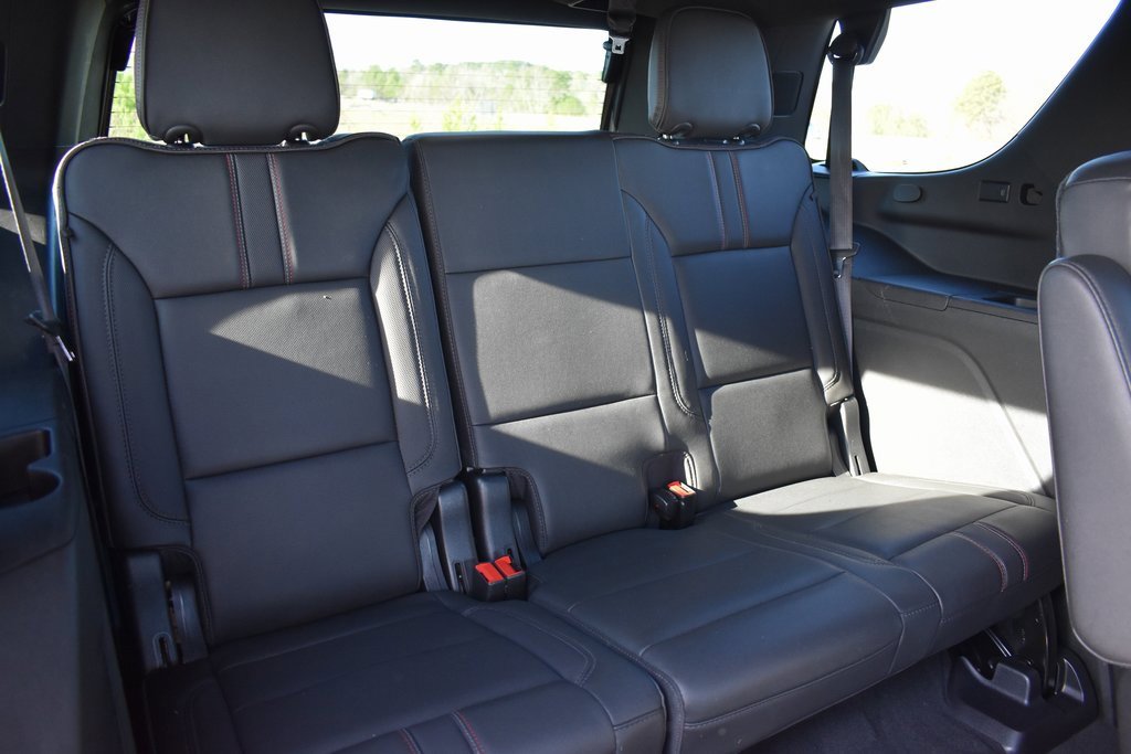 Used 2021 Chevrolet Tahoe RST w/ Luxury Package image 11