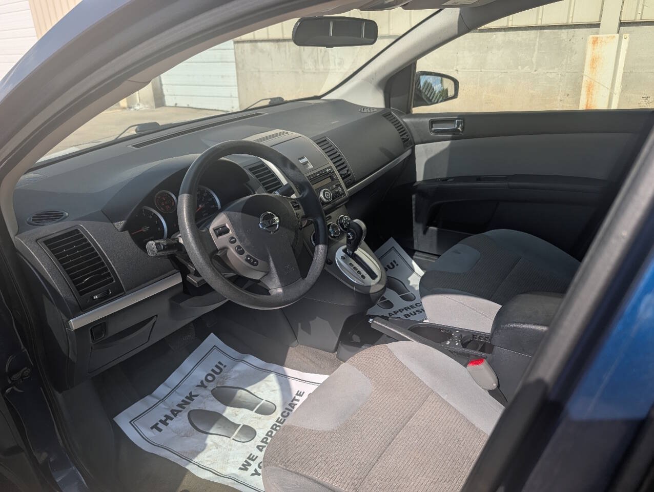 Used 2010 Nissan Sentra 2.0 S FWD image 3