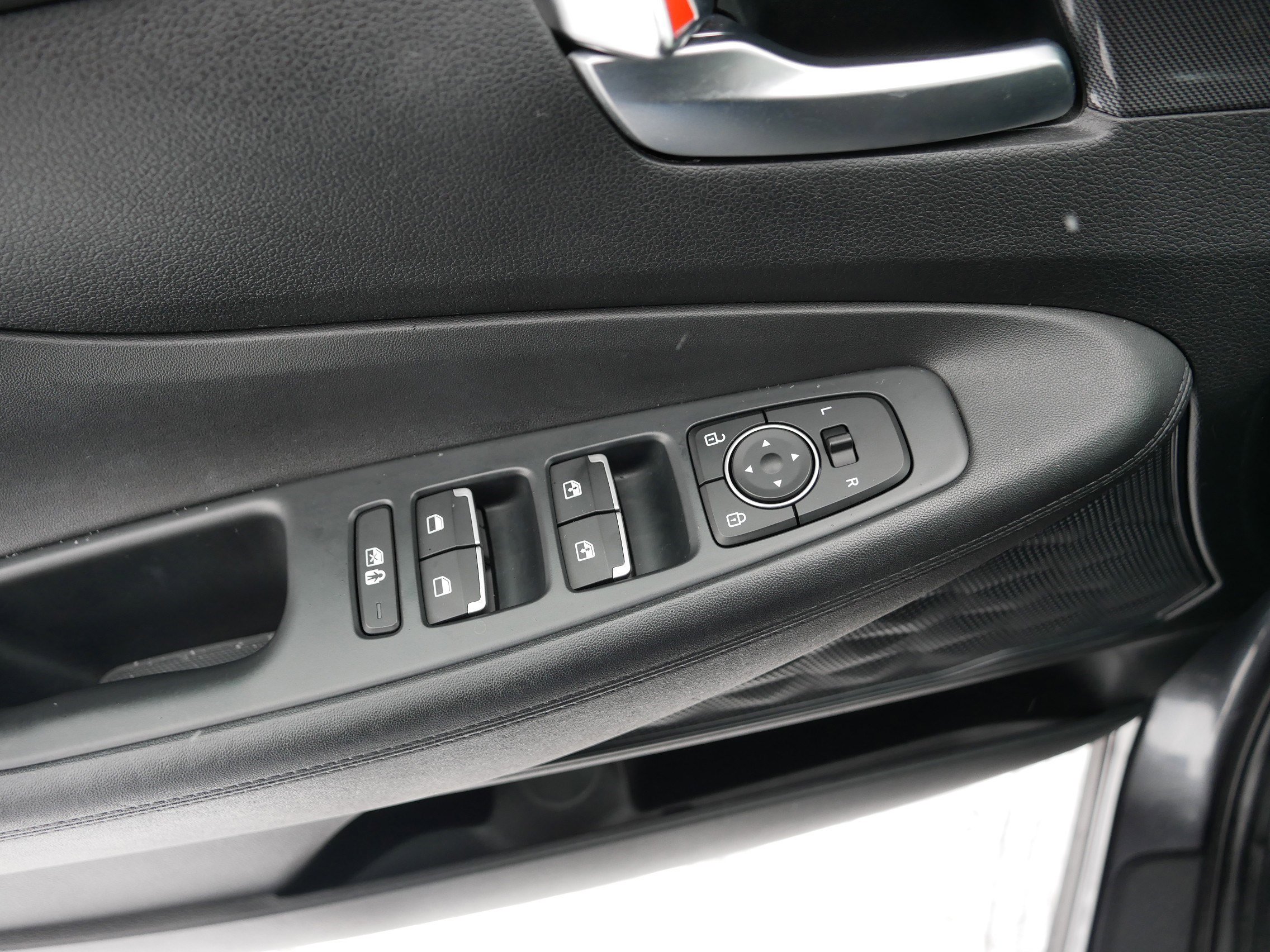 Certified 2022 Hyundai Santa Fe SEL w/ Convenience Package image 19