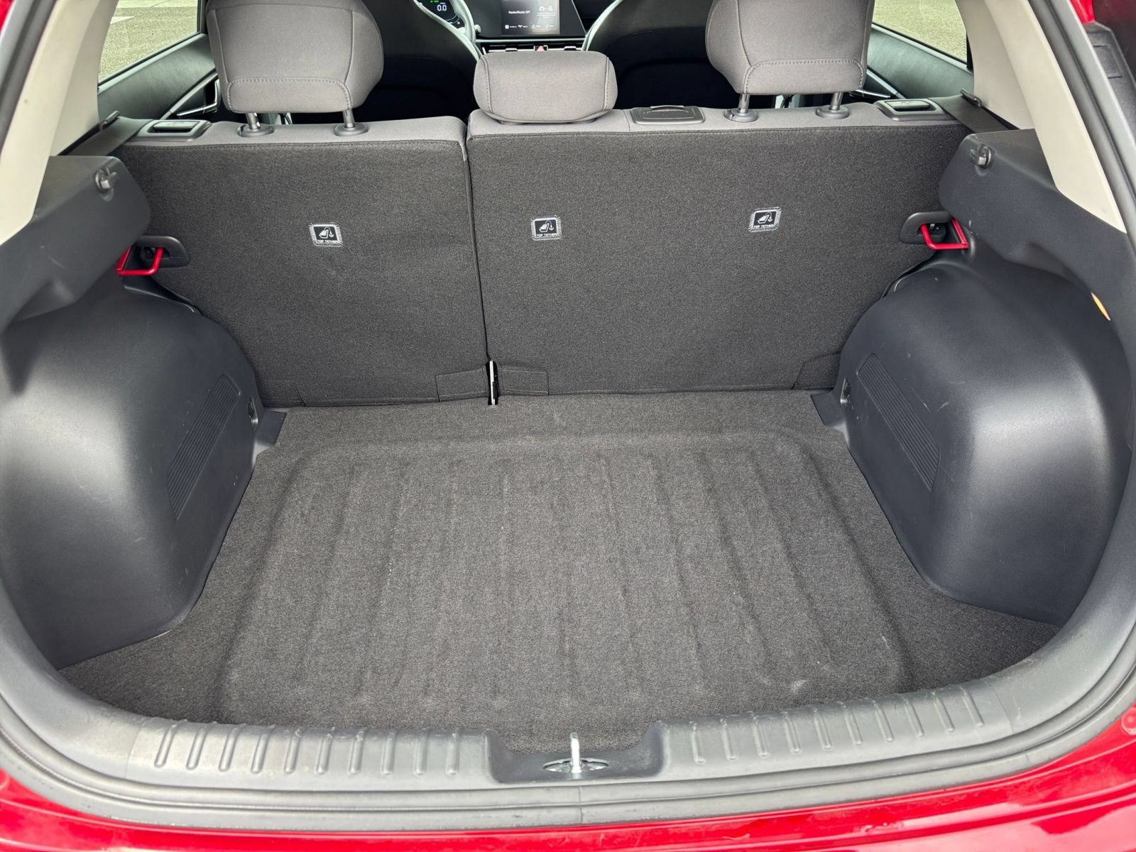 Used 2026 Kia Niro LX FWD image 29