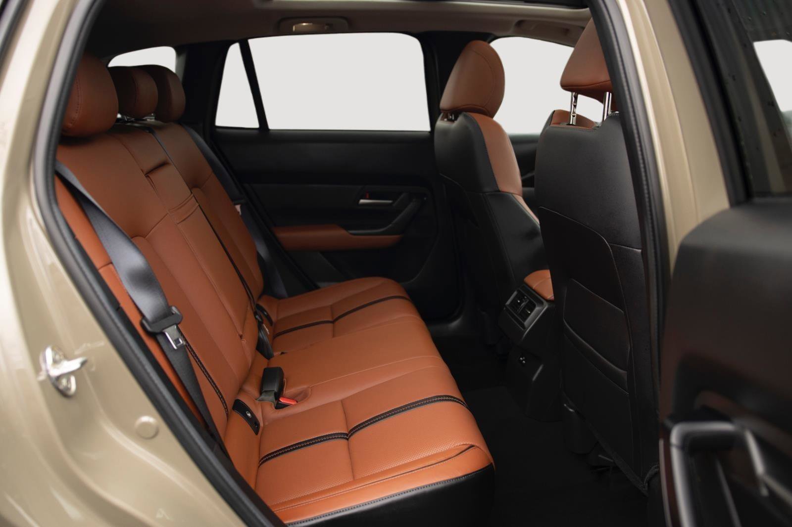 Used 2023 MAZDA CX-50 Meridian Edition w/ Cargo Package image 16