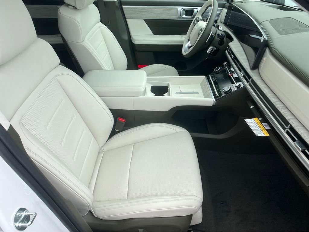 New 2025 Hyundai Santa Fe Calligraphy image 16