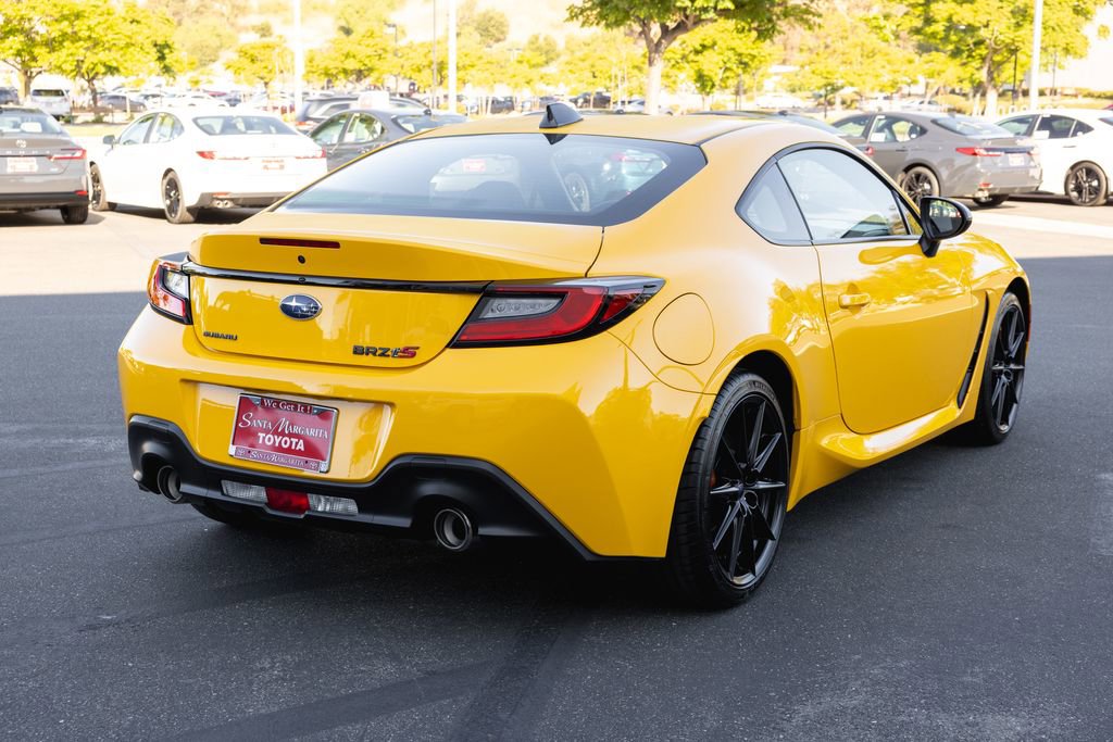 Used 2026 Subaru BRZ Series.Yellow RWD image 5