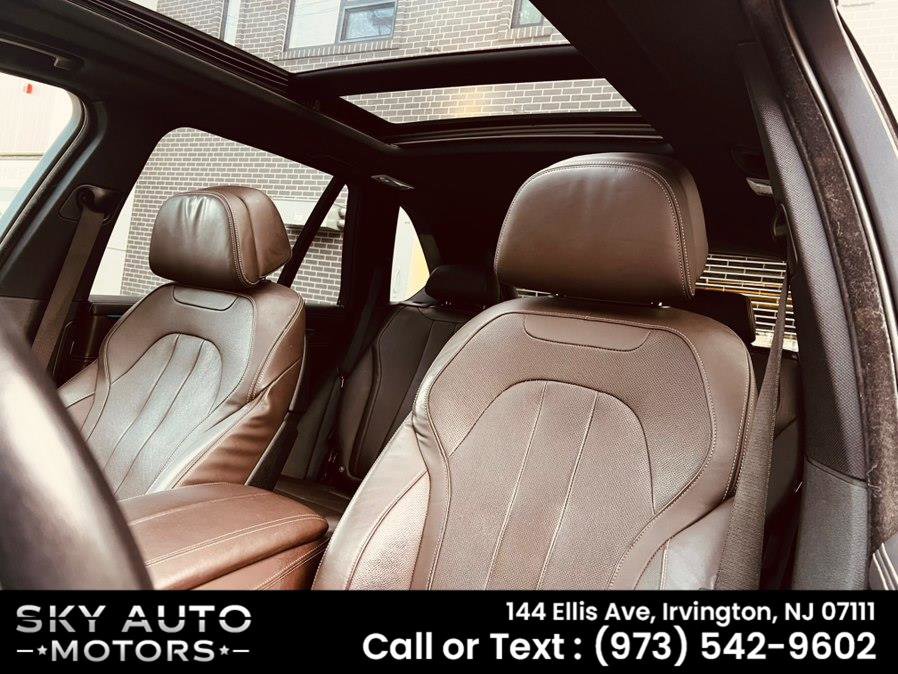 Used 2018 BMW X5 xDrive35i AWD/4WD image 9