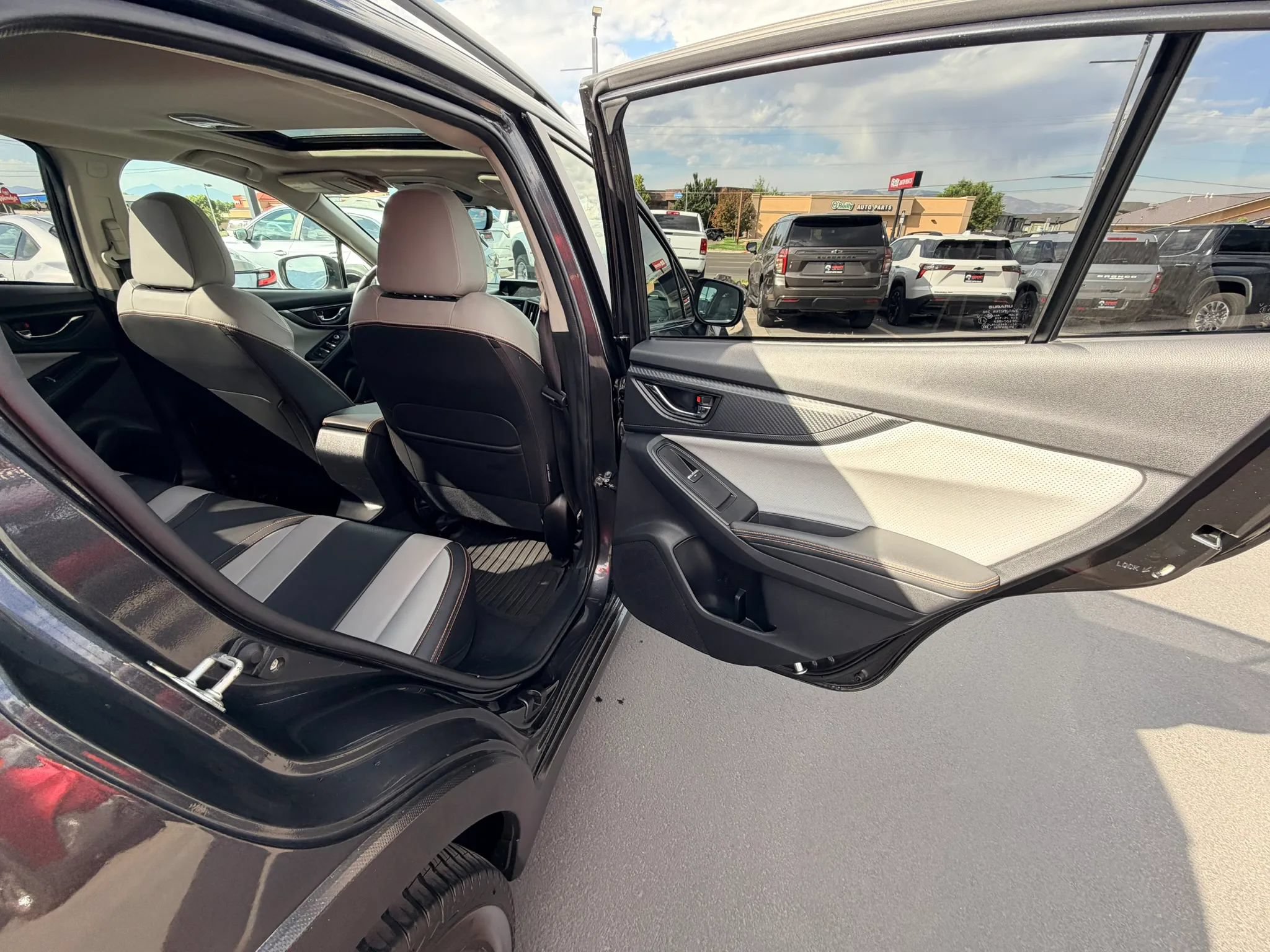 Used 2019 Subaru Crosstrek 2.0i Limited w/ Moonroof Package w/Navigation AWD/4WD image 22