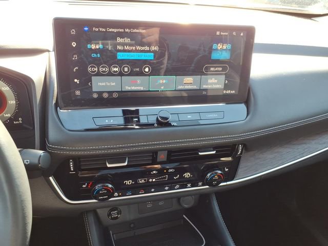 Certified 2024 Nissan Rogue Platinum w/ Platinum Premium Package image 23