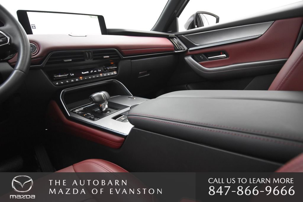 Certified 2025 MAZDA CX-70 Plug-In Hybrid w/ Premium Plus image 25