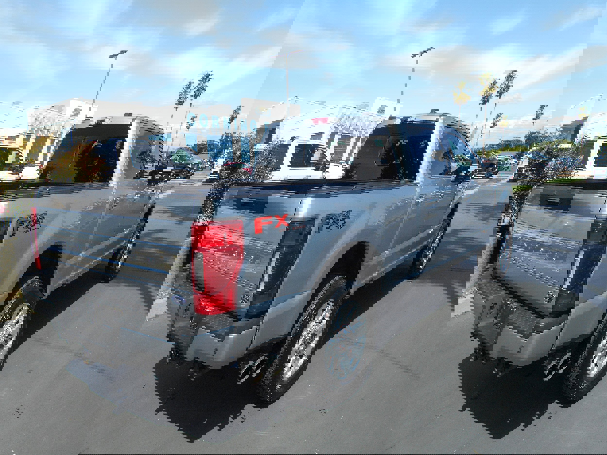 Used 2021 Ford F250 Platinum w/ FX4 Off-Road Package AWD/4WD image 5