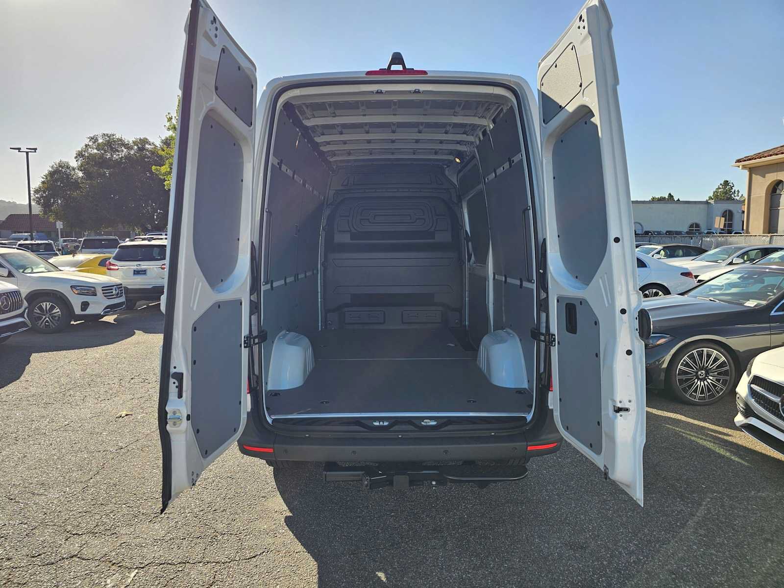 New 2026 Mercedes-Benz Sprinter 2500 image 16