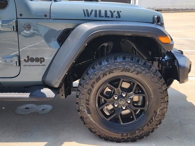 Used 2024 Jeep Wrangler Unlimited Sport AWD/4WD image 8