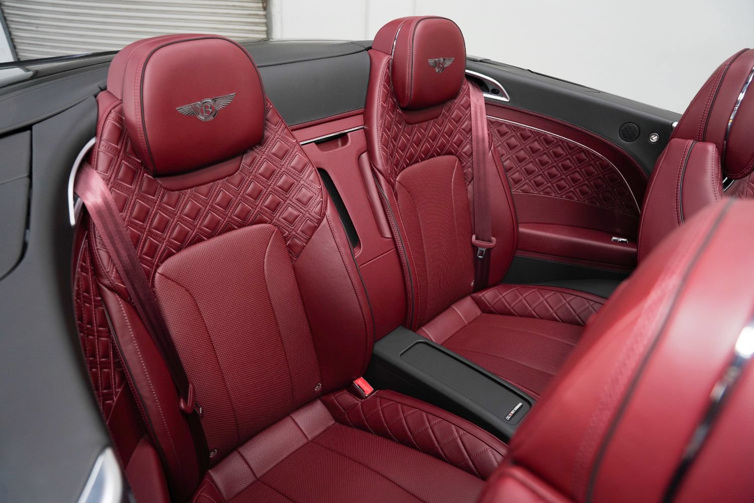 Used 2021 Bentley Continental GT V8 AWD/4WD image 35