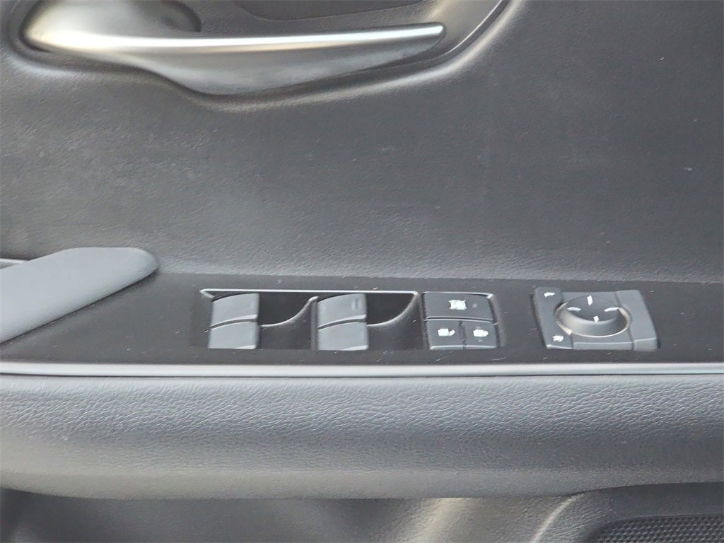 Used 2020 Lexus UX 200 w/ Premium Package image 30