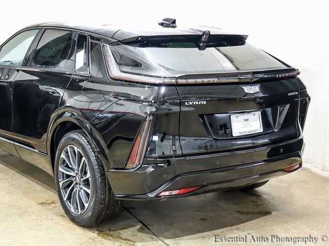 New 2025 Cadillac Lyriq Sport w/ LPO, Floor Liner Package image 6