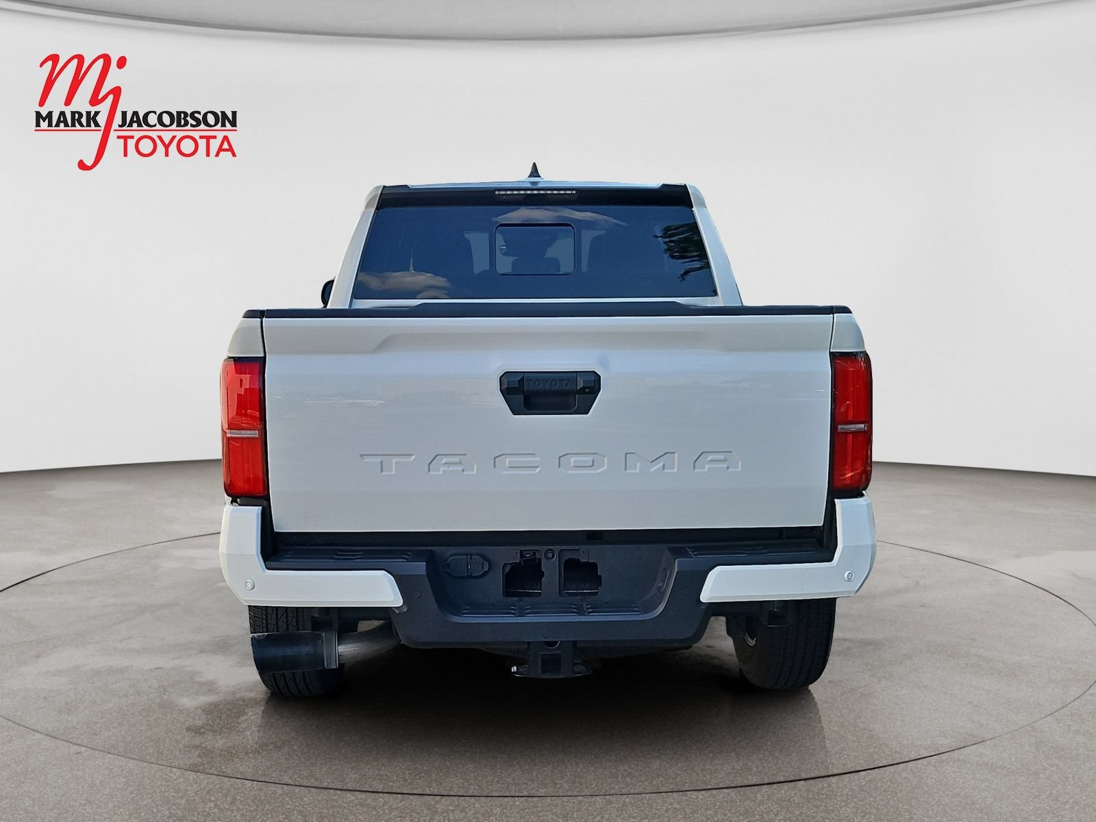 Used 2024 Toyota Tacoma SR5 w/ SR5 Upgrade Package RWD image 6
