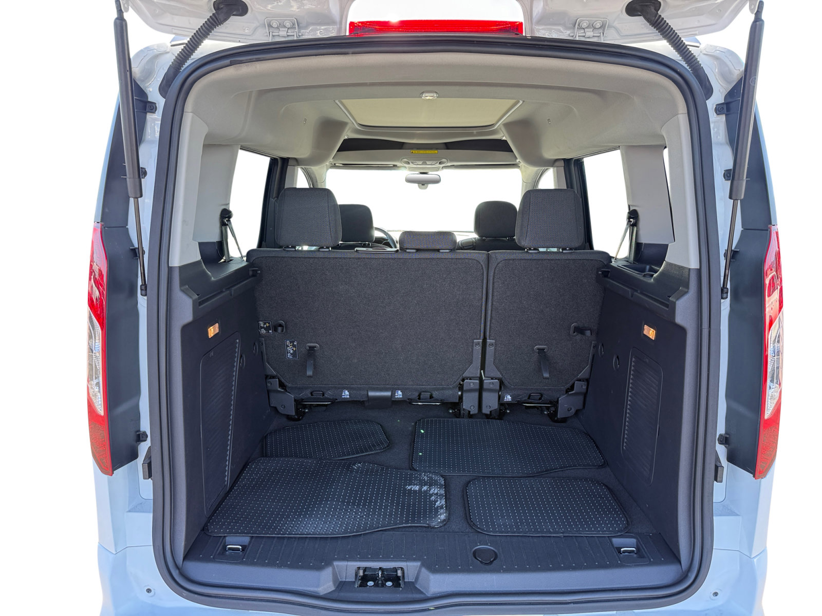 Used 2015 Ford Transit Connect XLT FWD image 17