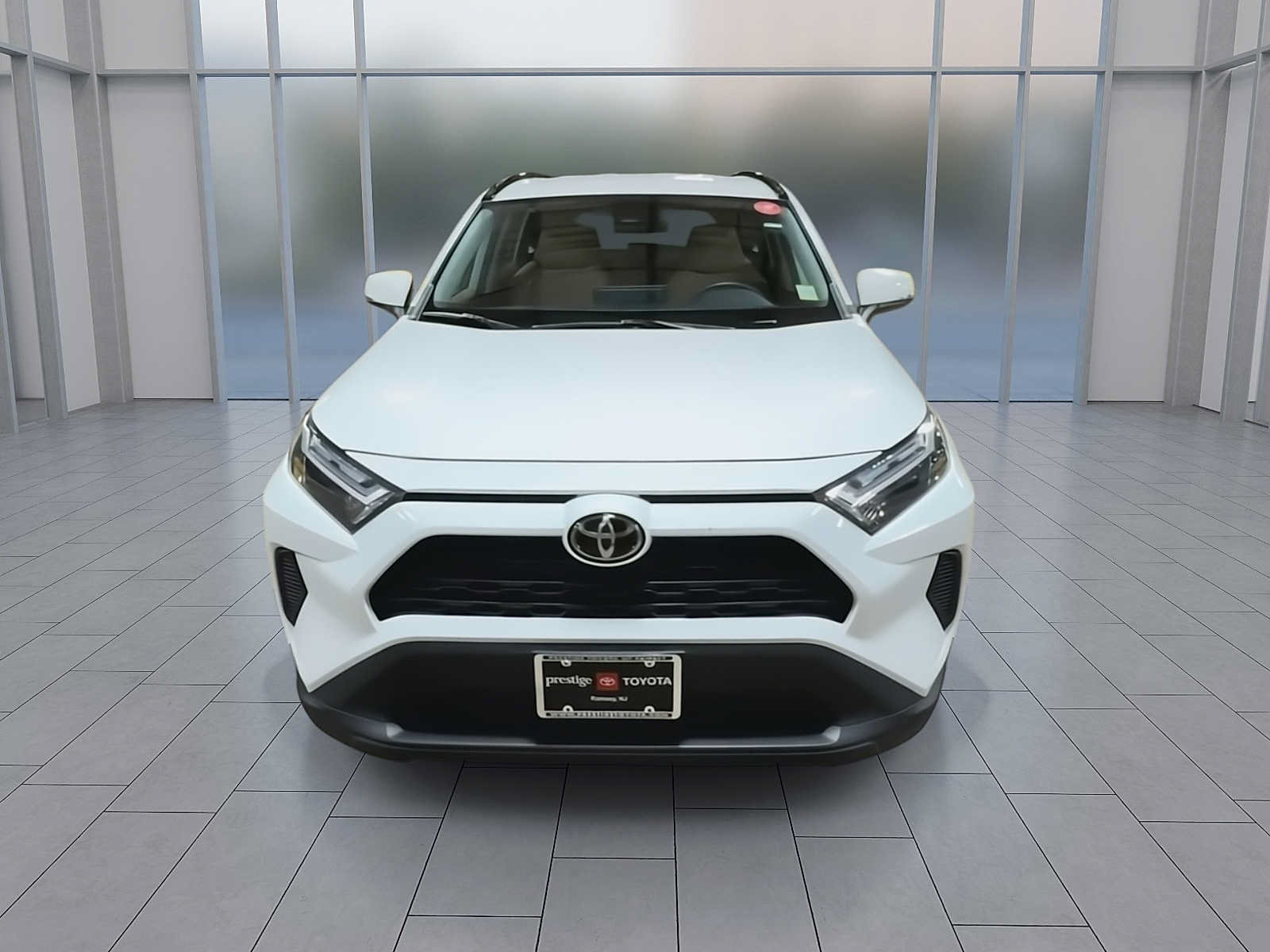 Used 2023 Toyota RAV4 XLE FWD image 3