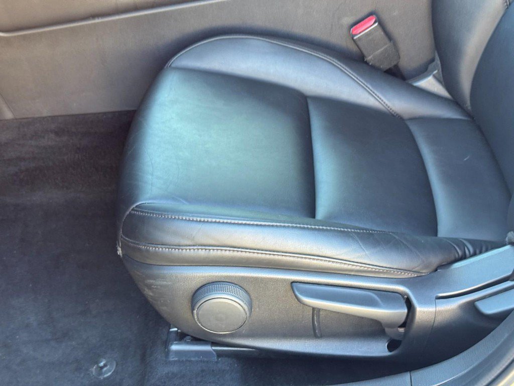 Used 2024 MAZDA MAZDA3 s FWD image 22