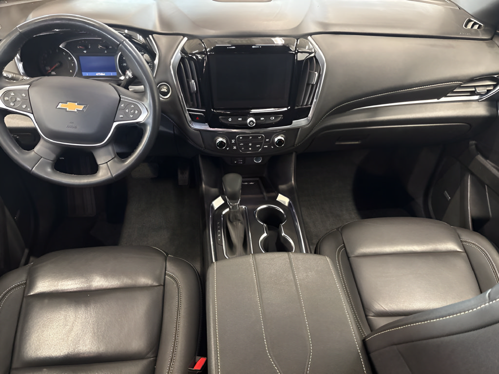 Used 2023 Chevrolet Traverse LT w/ LT Premium Package AWD/4WD image 11