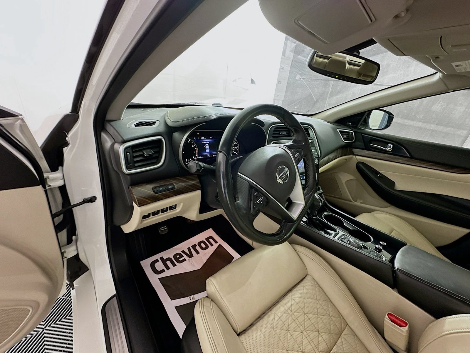 Used 2018 Nissan Maxima Platinum FWD image 9
