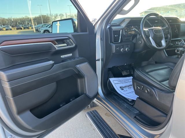 Used 2024 GMC Sierra 1500 Denali w/ Denali Reserve Package image 12