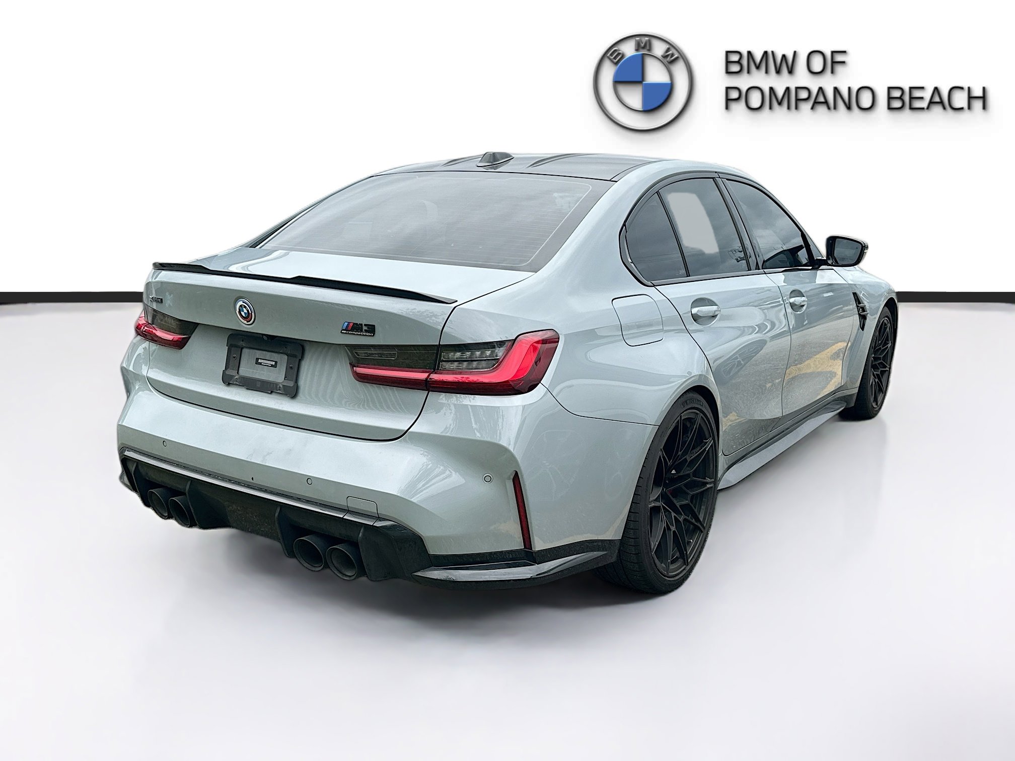 Used 2023 BMW M3 Competition w/ Executive Package AWD/4WD image 4