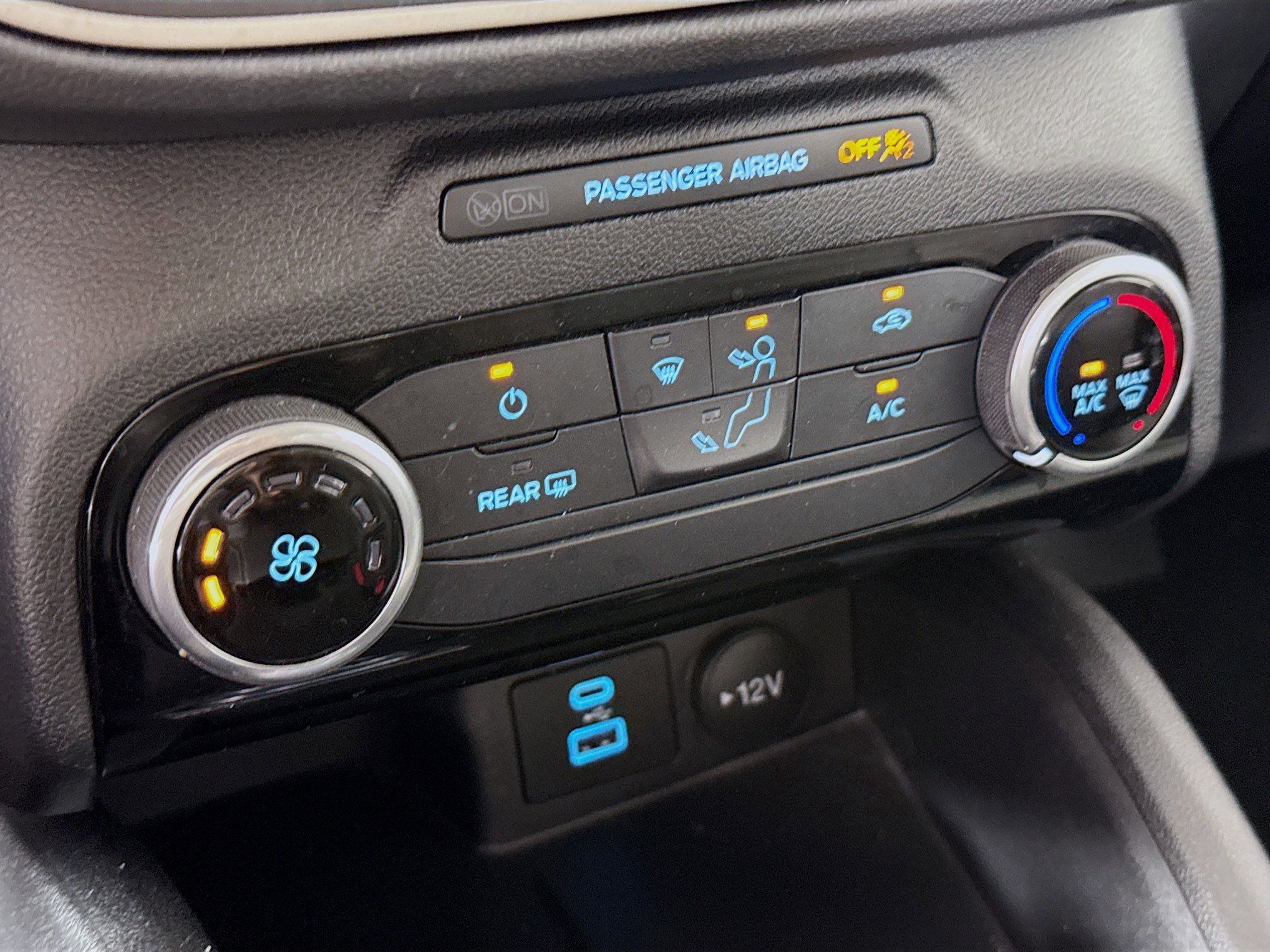 Used 2022 Ford Escape S image 16