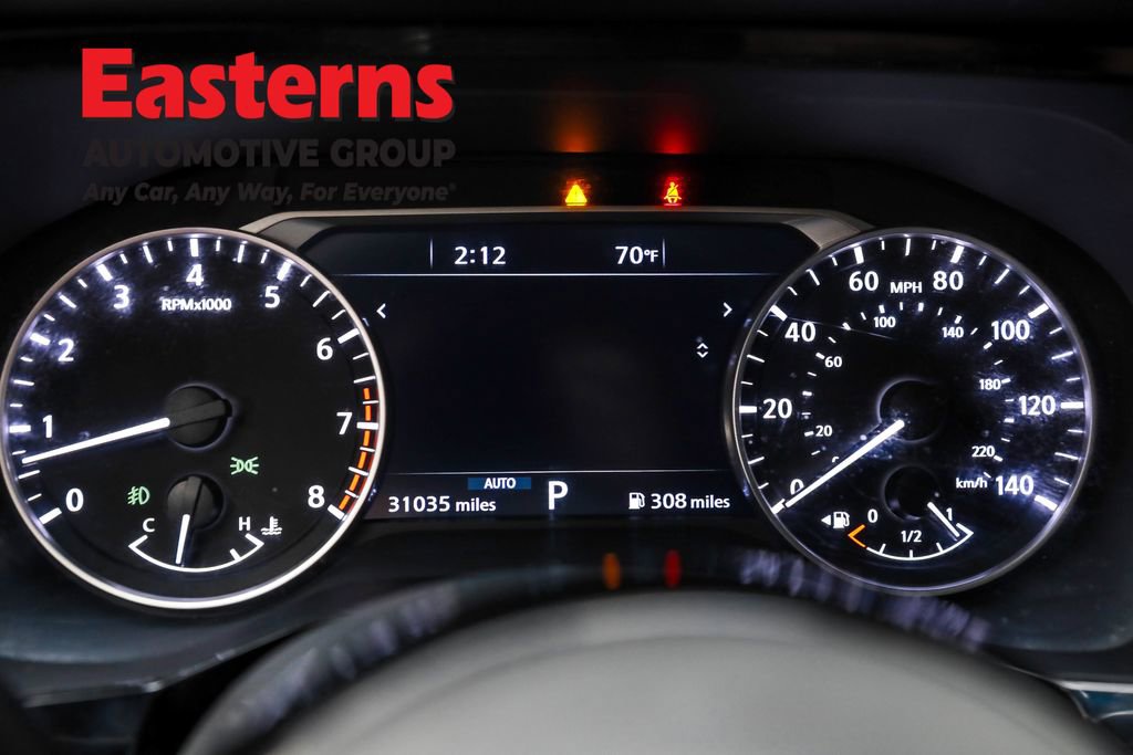 Used 2024 Nissan Pathfinder SL AWD/4WD image 18