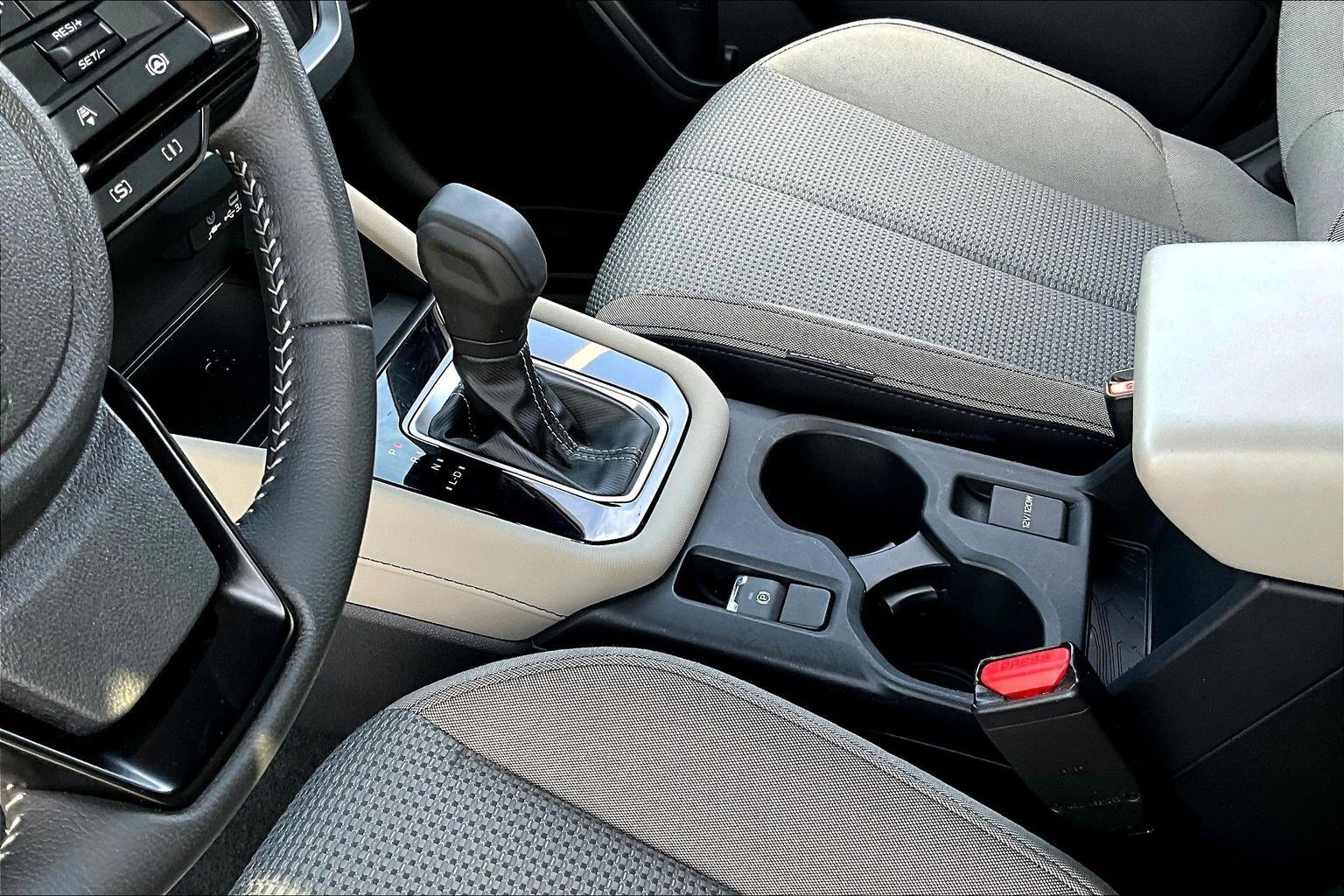 Used 2025 Subaru Forester Premium AWD/4WD image 18