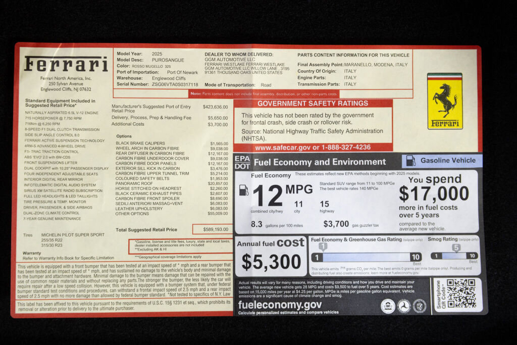 Used 2025 Ferrari Purosangue image 22