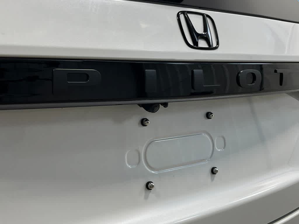 New 2026 Honda Pilot Elite image 9