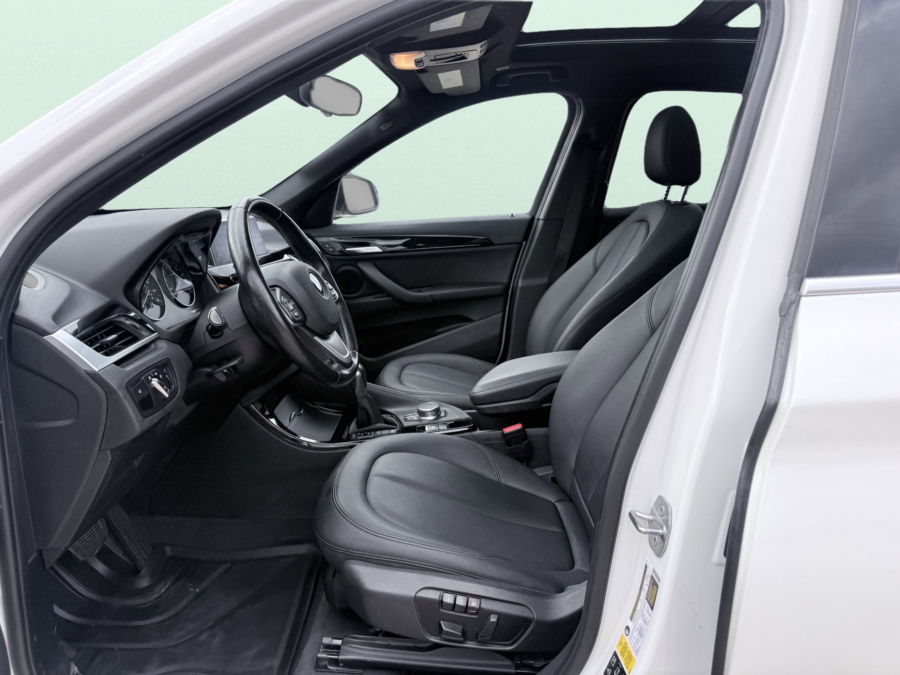 Used 2016 BMW X1 xDrive28i image 25