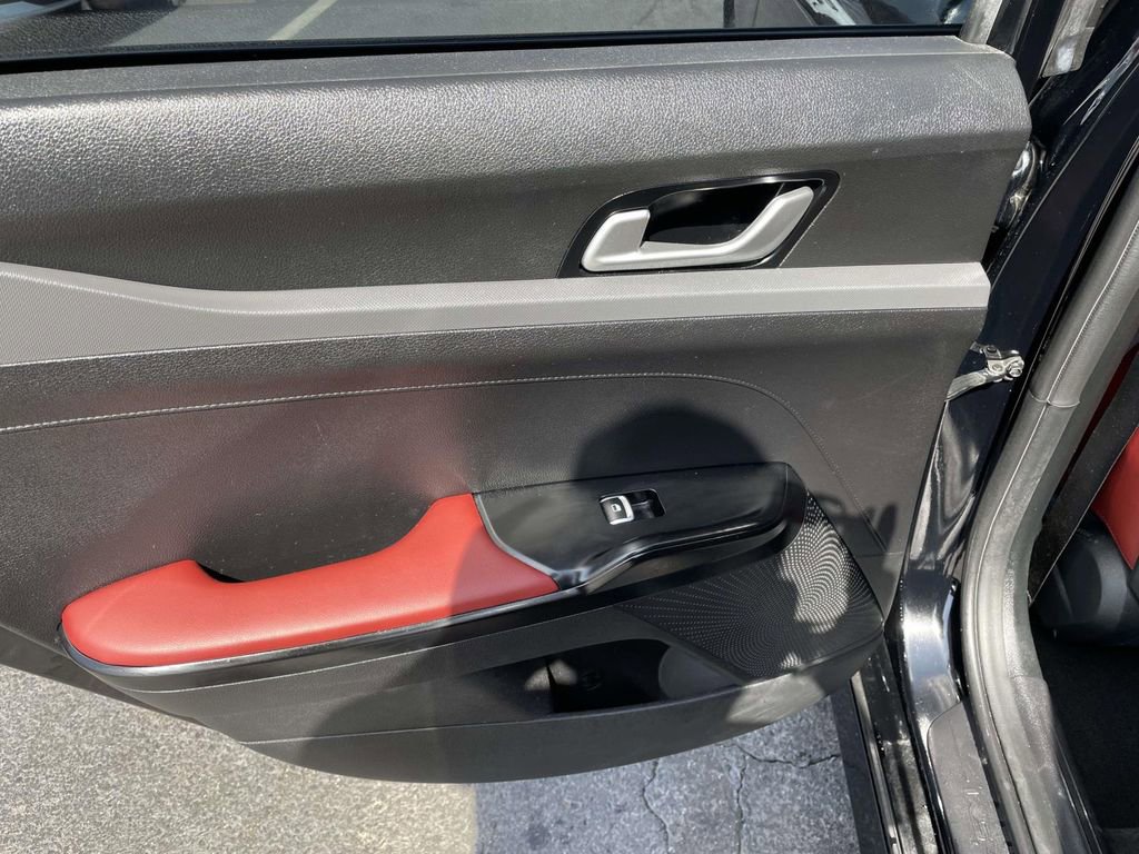 Used 2023 Kia K5 GT-Line image 22