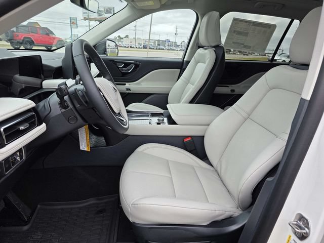 New 2026 Lincoln Aviator 2WD image 8