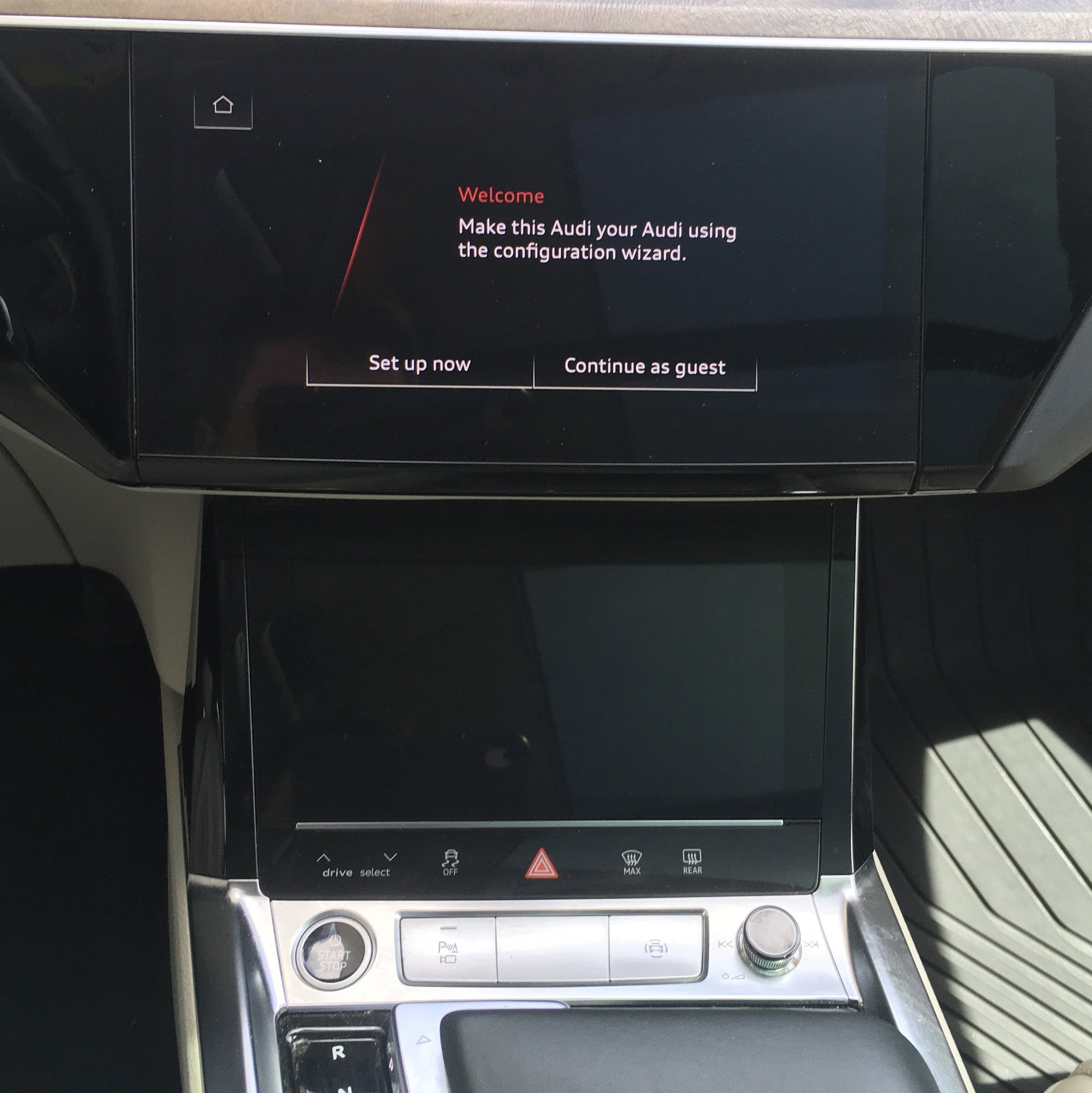 Used 2022 Audi e-tron Premium Plus AWD/4WD image 12