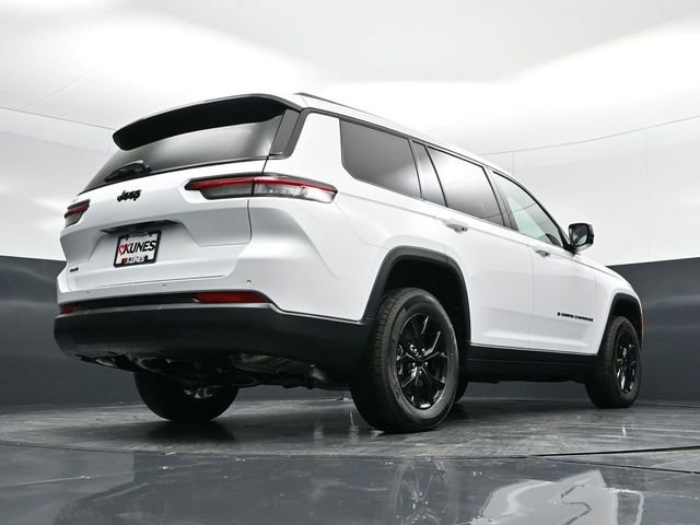 New 2025 Jeep Grand Cherokee L Laredo image 57