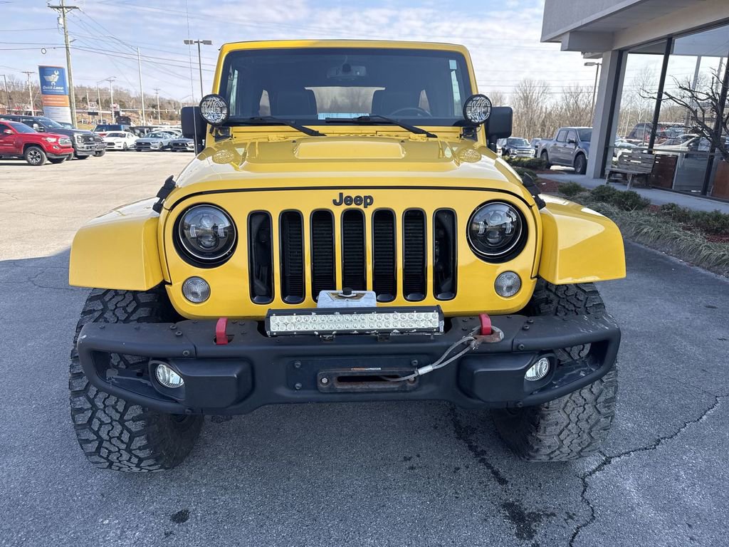 Used 2015 Jeep Wrangler Unlimited Sahara image 2
