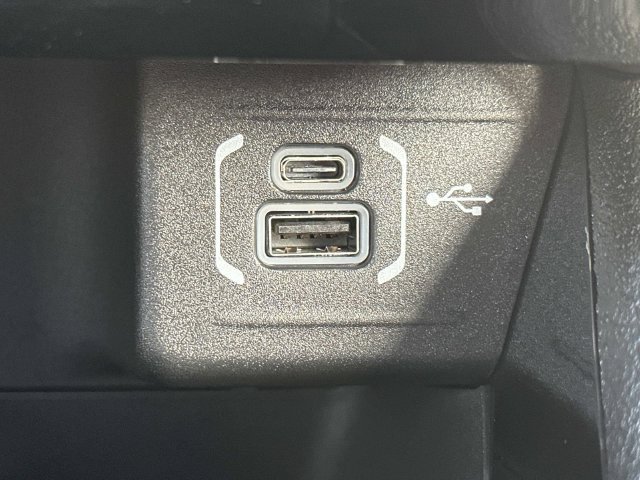 New 2026 Jeep Compass Latitude AWD/4WD image 30