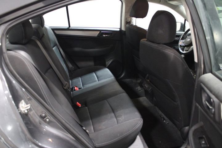 Used 2019 Subaru Legacy 2.5i Premium image 16