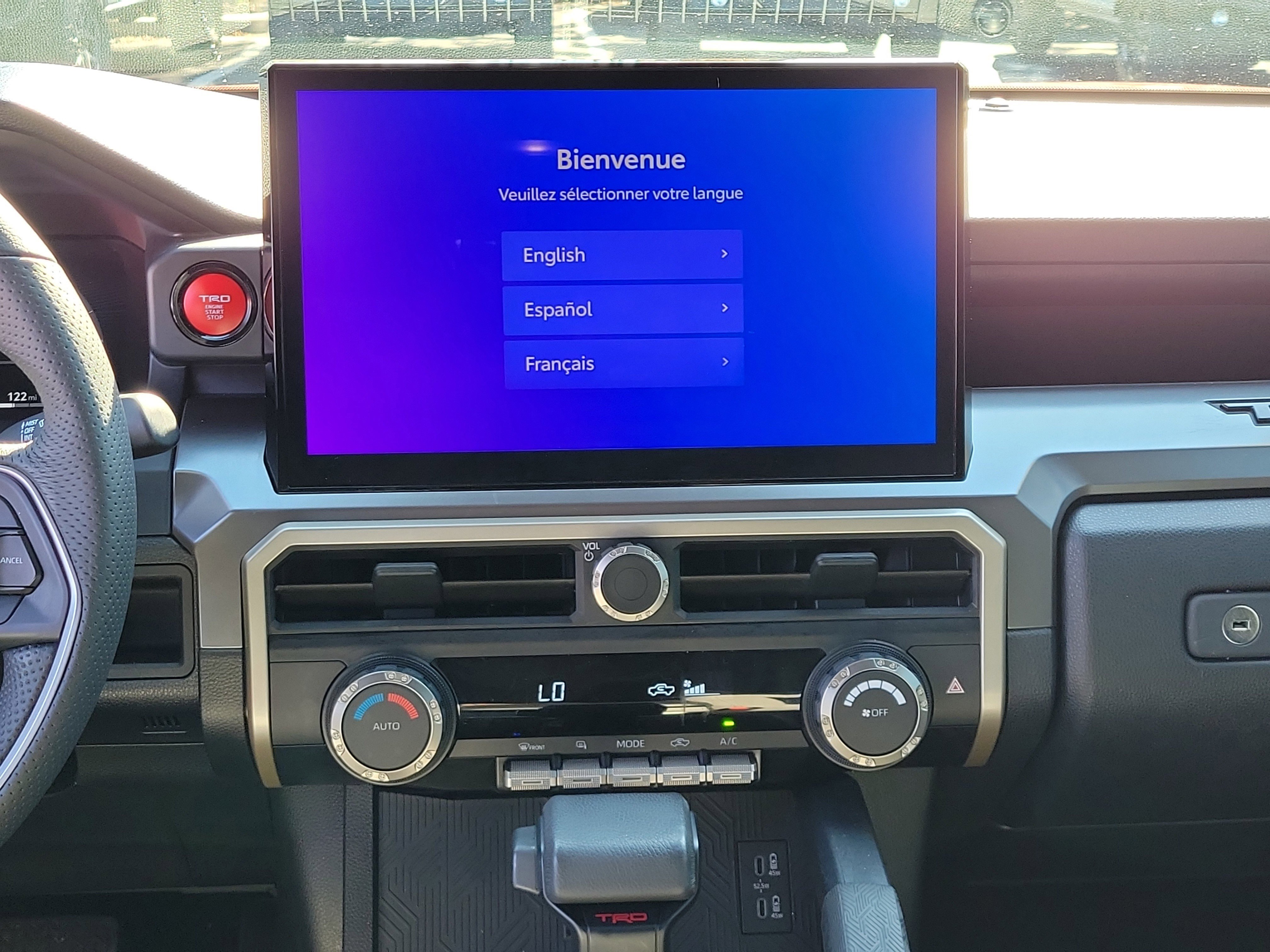 Used 2024 Toyota Tacoma TRD Off-Road image 18