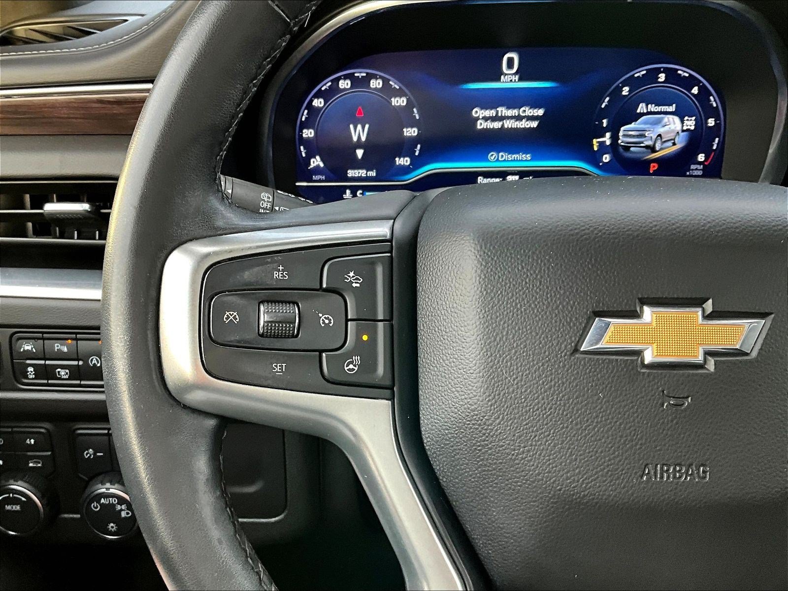 Used 2023 Chevrolet Tahoe LT w/ LT Signature Plus Package AWD/4WD image 11