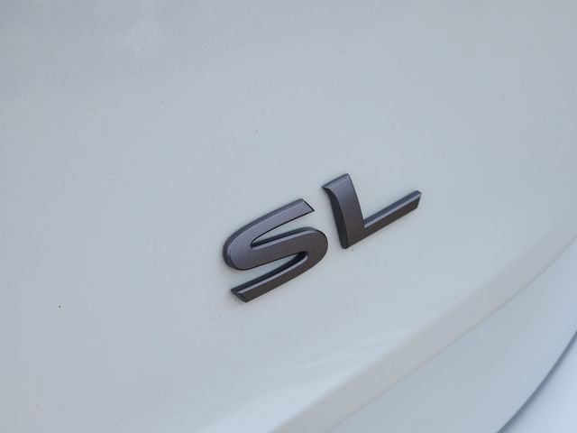 Used 2025 Nissan Rogue SL w/ Tech Package FWD image 10