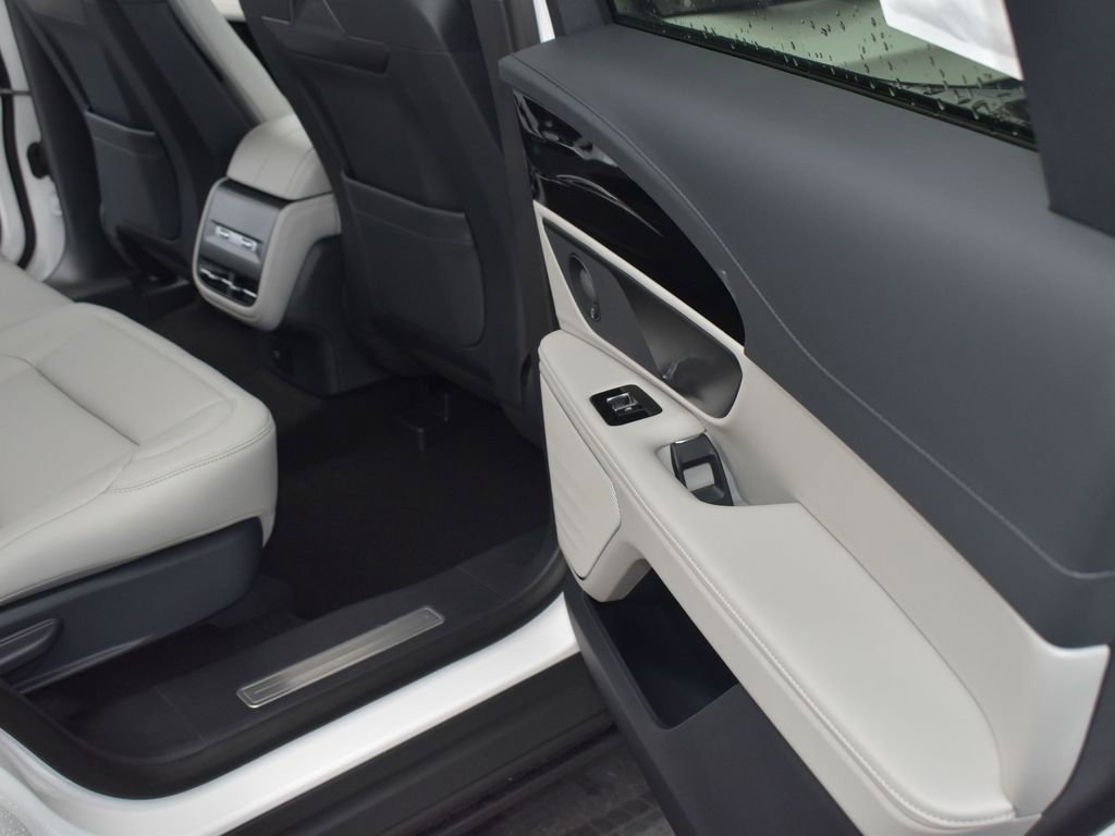 New 2026 Lincoln Nautilus Premier w/ Equipment Group 102A image 15