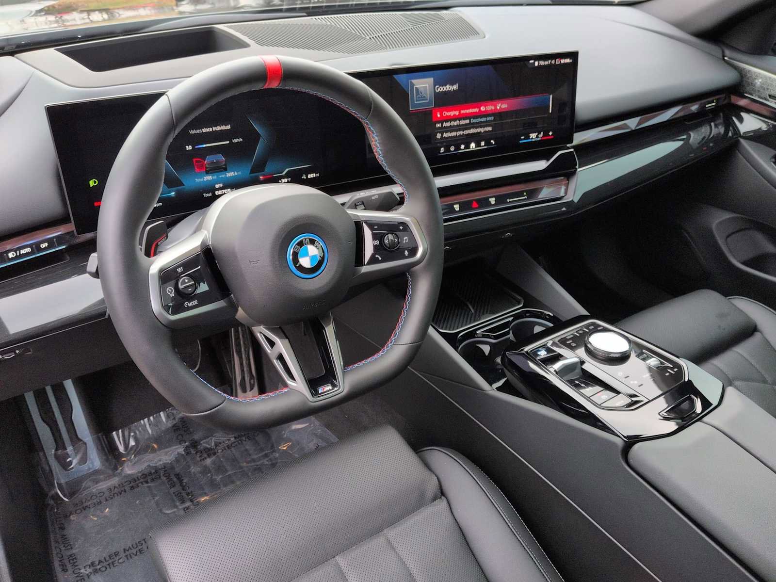Used 2025 BMW i5 M60 w/ Premium Package image 10
