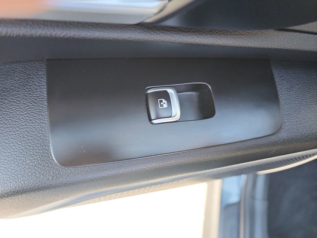 Used 2021 Kia Telluride LX image 23