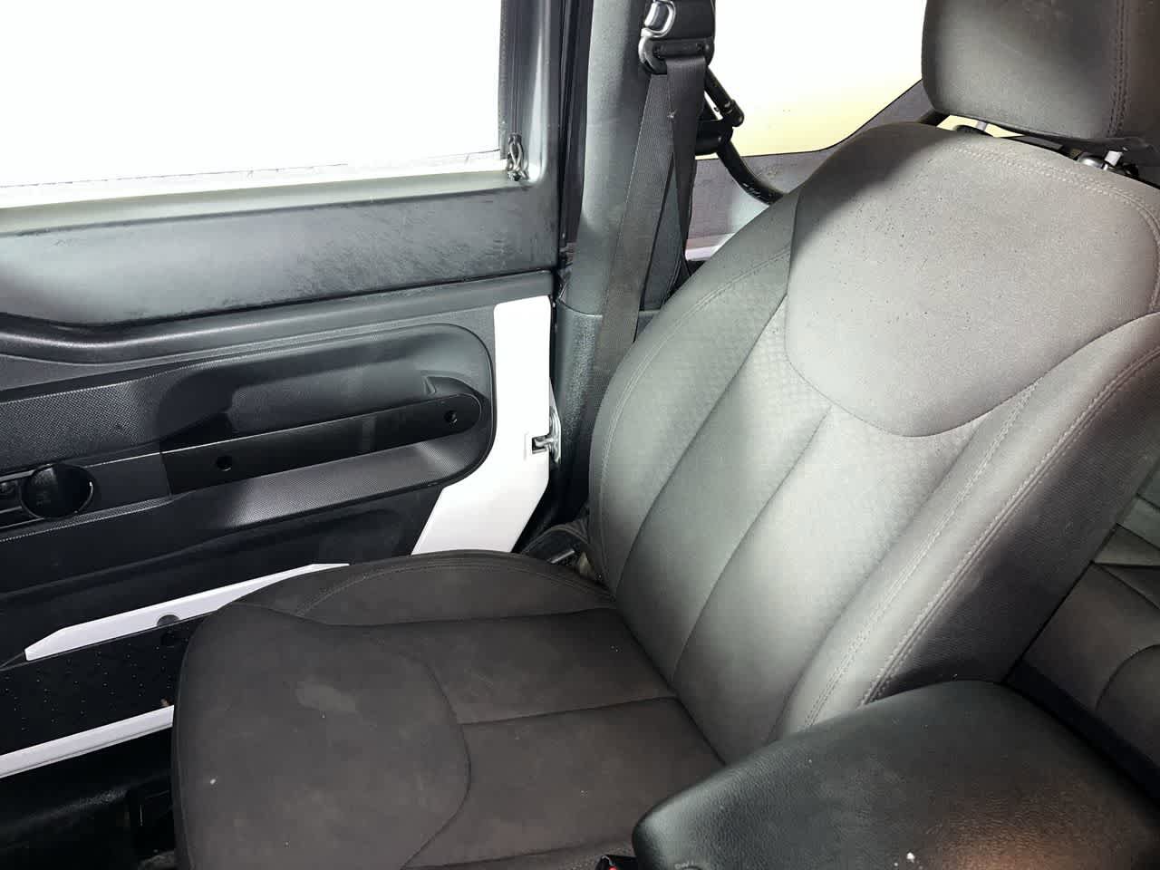 Used 2017 Jeep Wrangler Sport AWD/4WD image 24