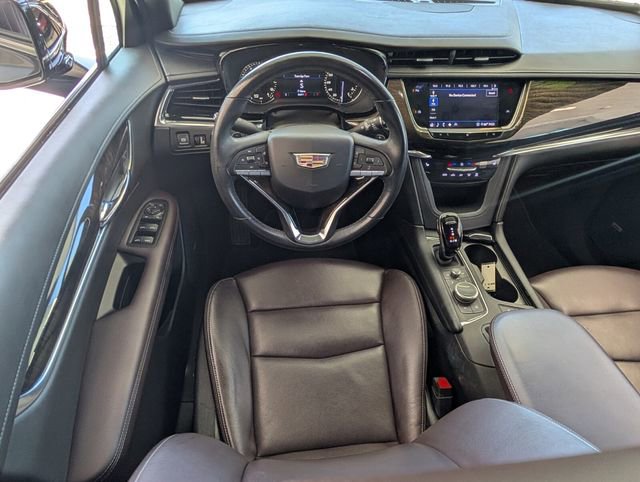 Used 2020 Cadillac XT6 Premium Luxury image 8
